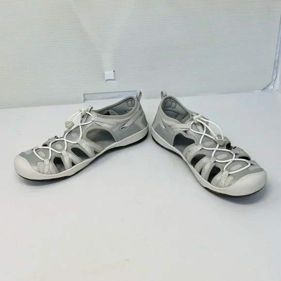 KEEN**SEACAMP II CNX**Silver Waterproof Shoes***US 6**$79 - Picture 3 of 6